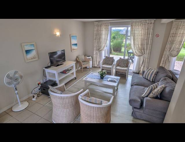 2 BEDROOM HOUSE FOR SALE IN PINNACLE POINT GOLF ESTATE